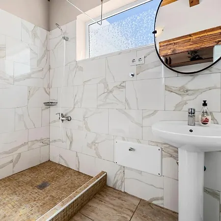 E Ensuite Vacation Lanzarote 아파트 아리시페