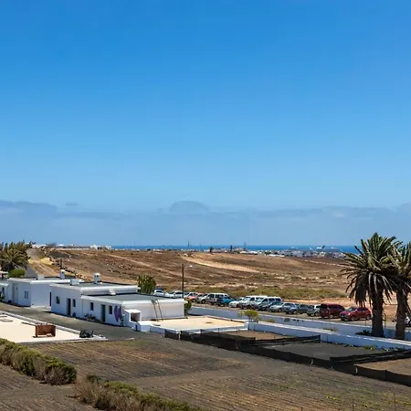 아파트 E Ensuite Vacation Lanzarote 아리시페